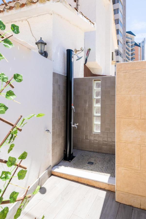 Apartamento Alma Con Terreno Privado Y Parking Compartido - A 800M De Playa Poniente 베니돔 외부 사진