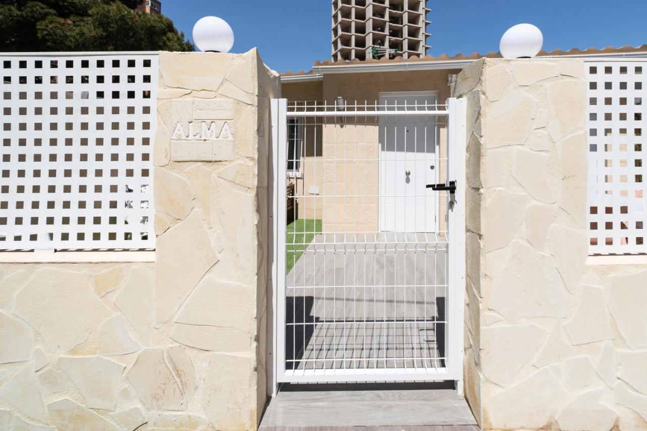 Apartamento Alma Con Terreno Privado Y Parking Compartido - A 800M De Playa Poniente 베니돔 외부 사진